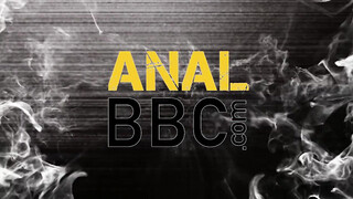 Maxim Law análjába nagy farok hatol