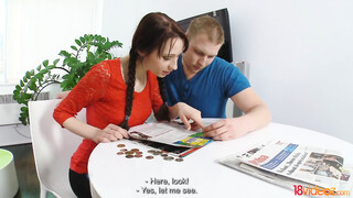 Chelsy Sun a pasija előtt kefél