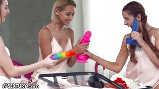 Tini lányok játszanak a nagy műfaszokkal
