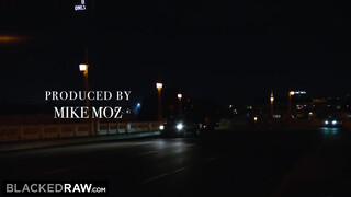 Morgan Rain szereti az óriás dákót