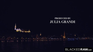 BlackedRaw - Emily Cutie dupla barna dákót kap