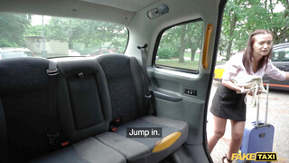 Fake Taxi - Gina Ferocious a szexi csöcsös tini