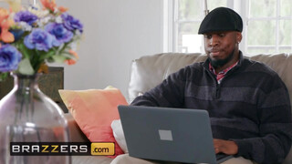 Brazzers - Ember Snow és a néger fasz