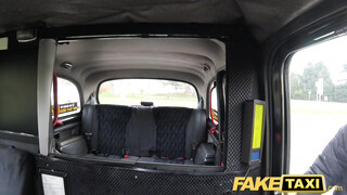 Fake Taxi - Misha Cross a taxiban kefél