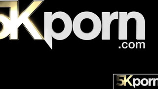 5KPORN - A forró vérű Ginger Jayme Rae megrakva