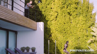 Private.com - Talia Mint a szomszéd sráccal baszik