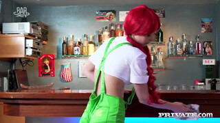 Private.com - Molly O'Quinn két dákót kap