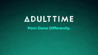 ADULT TIME - pinanyalás és kemény ollózás a csajok között