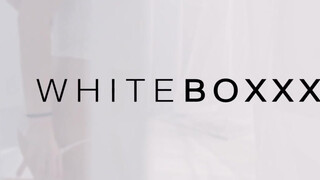 WHITEBOXXX - Agatha Vega kipróbálja az anált