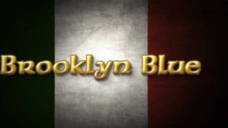 Yuffie Yulan és Brooklyn Blue osztoznak a nagy faszon - Brazzers