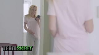 TeensLoveanál - gyere megengedem, hogy a fenekembe élvezz