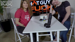 Hot guys fuck - a kicsike japán lány és a japán srác