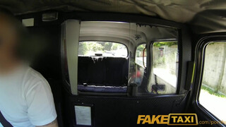 FakeTaxi - Rio Lee a nagy cicis csoki csaj