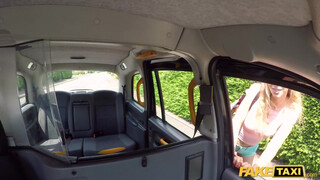 Fake Taxi - Shona River a magyar tini pornós