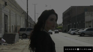 GenderXFilms - Travi tini lovagol