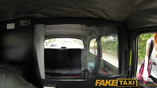 FakeTaxi - Zara DuRose segge megdöngetve