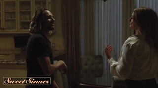 Family Sinners - Kayley Gunner a nagy cicis nevelő anya