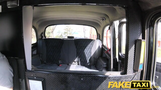 Fake Taxi  - ez a lány csak a kőkemény dákót szereti