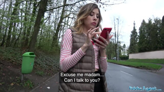 Public Agent - orosz csajszi a szabadban sem bánja