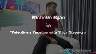 Richelle Ryan a baszható mostoha anya