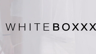 WhiteBoxxx - Jia Lissa és Sabrisse szexi orosz csajok egymással foglalkoznak