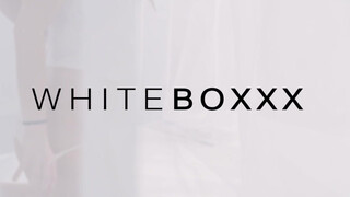 WhiteBoxxx - két ultra szexi leszbikus kényezteti egymást