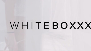 WHITEBOXXX - Nicole Pearl szexi kúrása a barátjával
