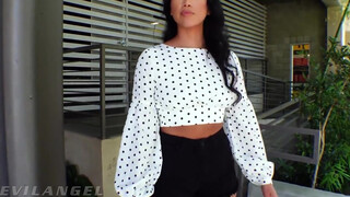 EvilAngel - Vicki Chase a szexi ázsiai milf
