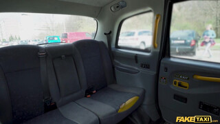 Fake Taxi - Francia escortos lány megdugva