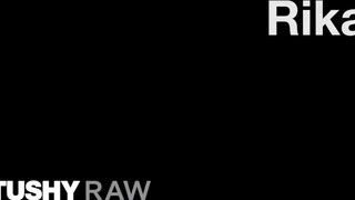 TUSHYRAW - Rika seggel lovagolja meg a nagy dákót