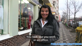PublicAgent - bögyös csoki csajszi kint dug a szabadban