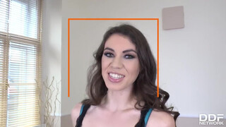 Tiffany Doll dupla dákót kap a popójába