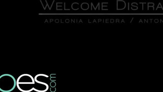 Babes - Apolonia Lapiedra a dögös spanyol tini