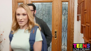 Kasey Miller a kurva tini lány