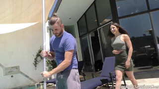 Abella Danger a pasija előtt baszik