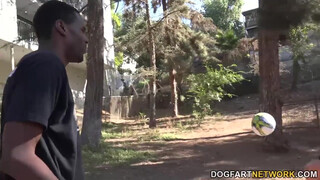 Jezabel Vessir fehér srác farkára vágyott