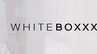 WHITEBOXXX - Candice Luca kinyalva alaposan