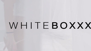 WhiteBoxxx - Vanessa Decker szeret elélvezni