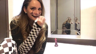 prettykittymiaos dildóval peckezik