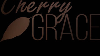 Cherry Grace a nagy fenekű lány