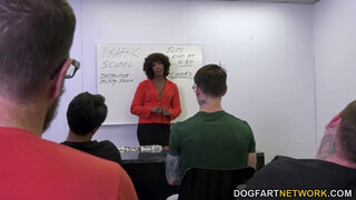 Misty Stone 10 pasit szop le
