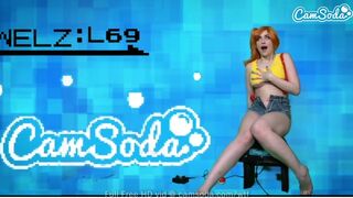 Jewelz Blu vadul élvezi magát Misty cosplayben